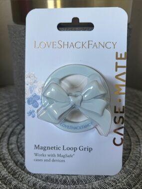 Love Shack Fancy X Casemate Magnetic Silicone Bow Phone Grip Whisper Blue